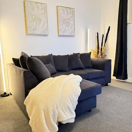 Luxury Cozy 3 Bed Apartment 5Mins From City - Free Parking! Nottingham Zewnętrze zdjęcie