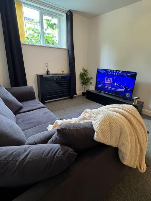 Luxury Cozy 3 Bed Apartment 5Mins From City - Free Parking! Nottingham Zewnętrze zdjęcie